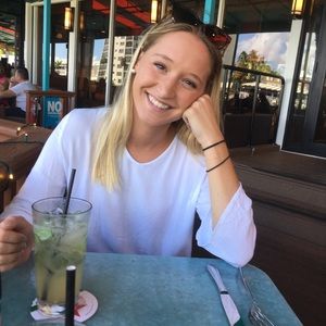 Meet your Posher, Lorelei